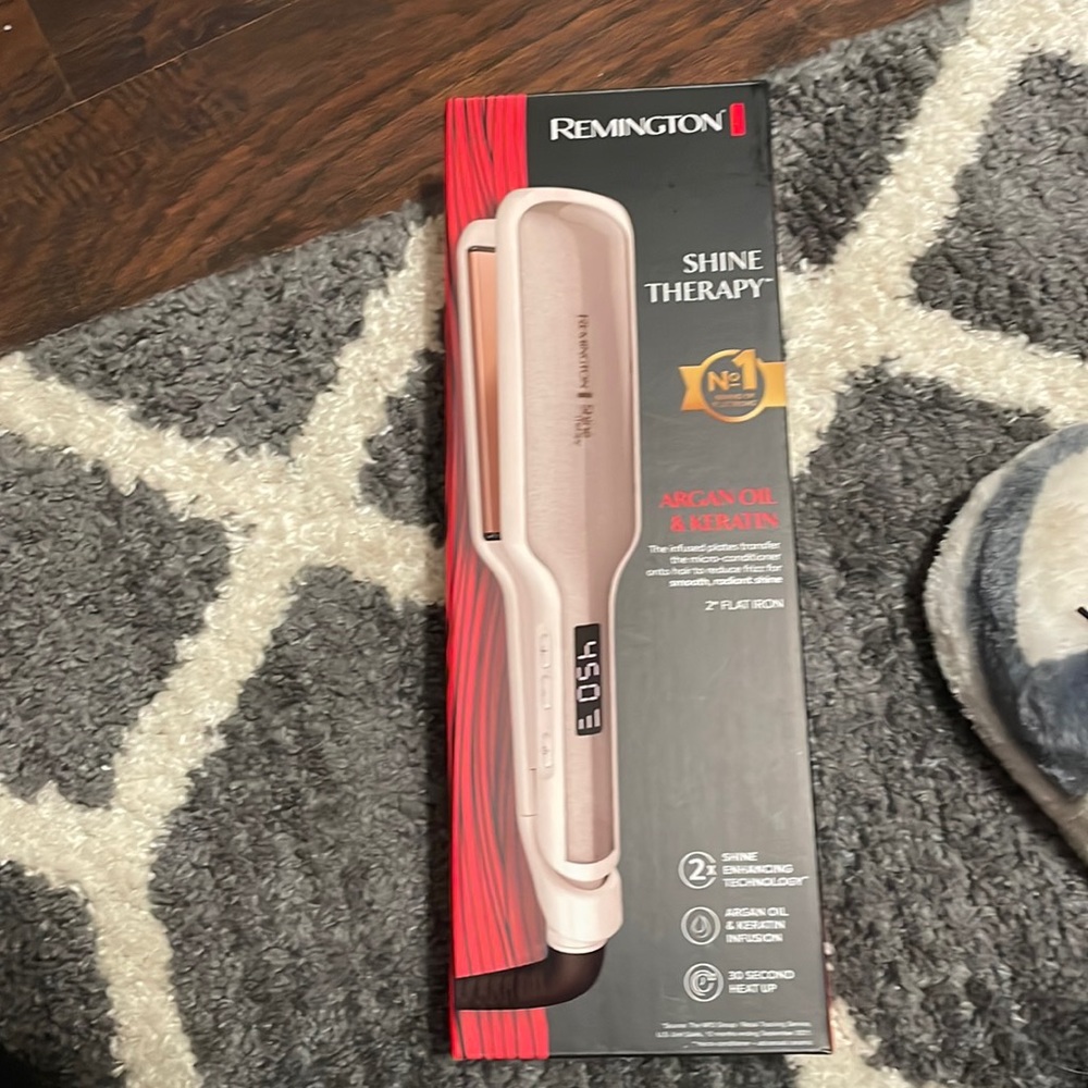 Remington shine therapy hair straightener